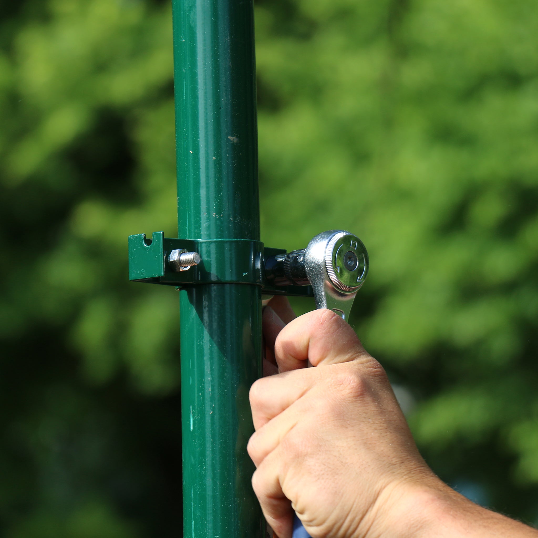 'Hecke am laufenden Meter®' - Halterungen und Pfosten